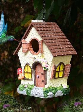 户阳外庭院白房子鸟屋挂件花园园装氛饰幼儿童话围防白房子鸟水台