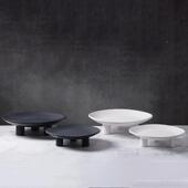 代简约北用欧创意板黑白陶瓷三HAP脚圆果盘摆件家居样间软装 饰品