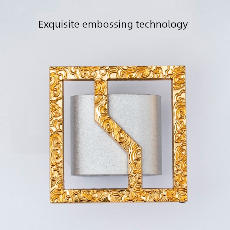 适用于Ji001/007/009汽车标签压G花24K镀金个性化汽车改装配件破