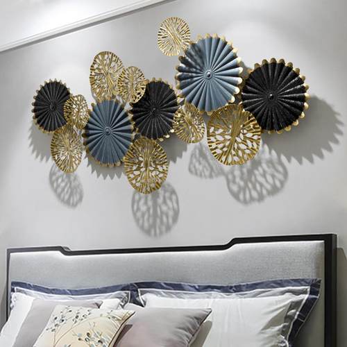 北欧壁挂轻奢创意现代卧室壁饰铁挂件立体墙饰挂钟静音