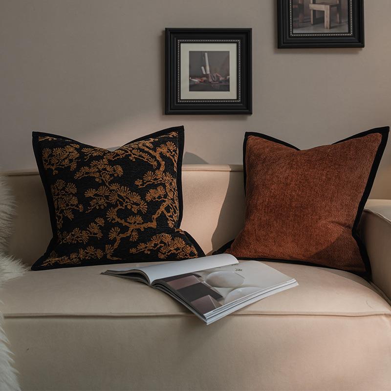 新中法式雪尼尔提花厅沙发抱枕客靠垫式中古风纯色黑边床2024头靠
