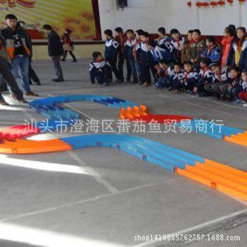 大型四驱车比赛1：43行业标准彩色三轨直弯道换道器赛跑轨道