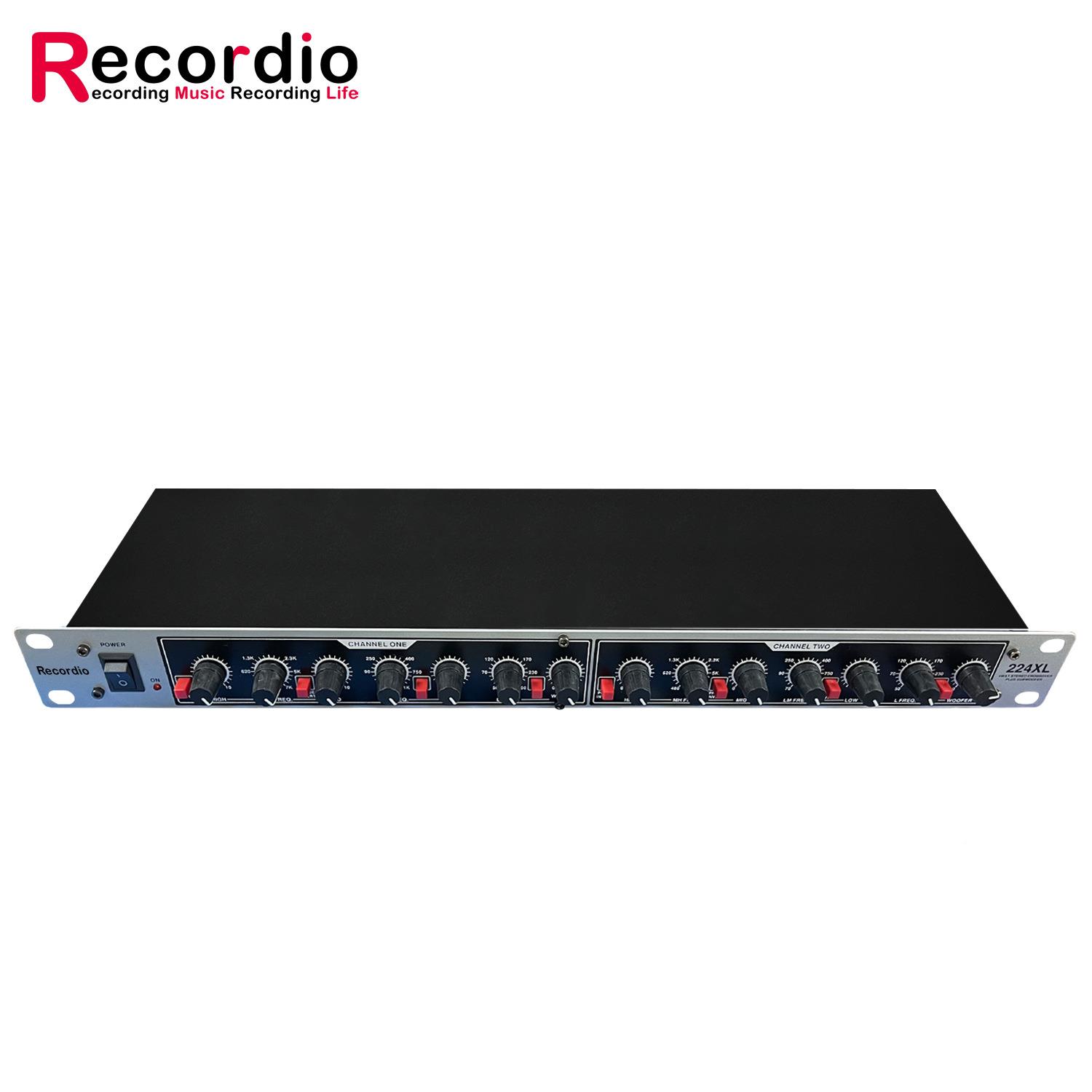 224处XL超低电子分音频器928单独体声重低音立专业数字理器分频器