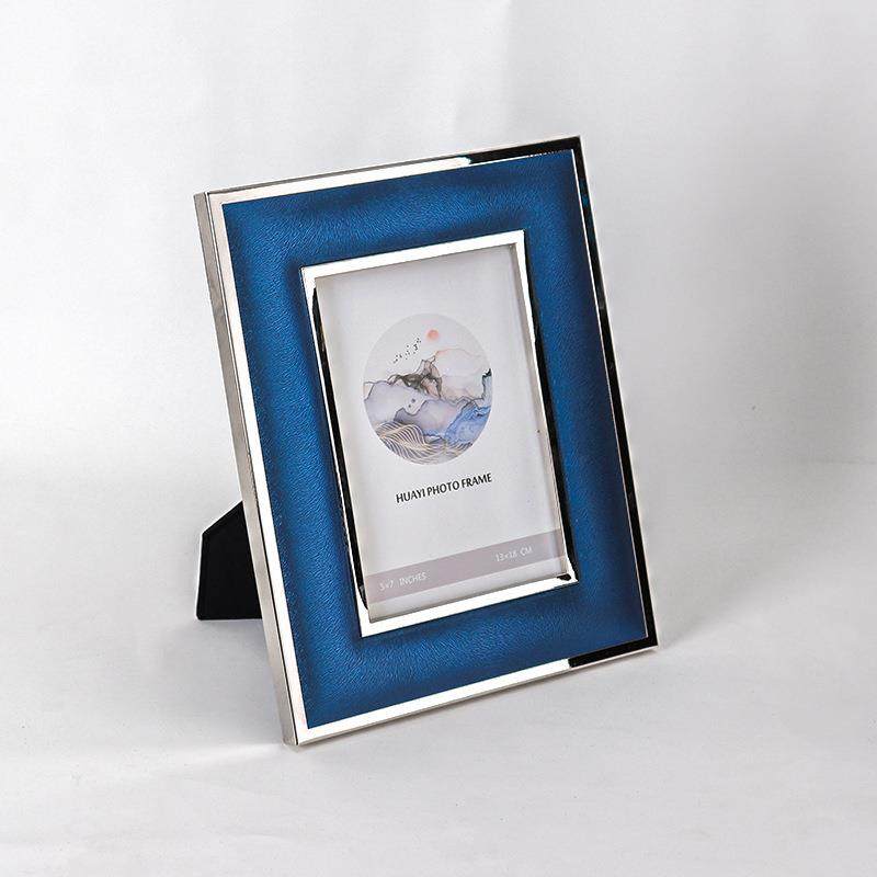 品新简约现家代蓝色软皮革相框摆台银色边框用礼品相架饰品装HY,家居饰品,DIY亲子装饰画,淘宝优惠券,粉丝福利购,淘宝优惠卷