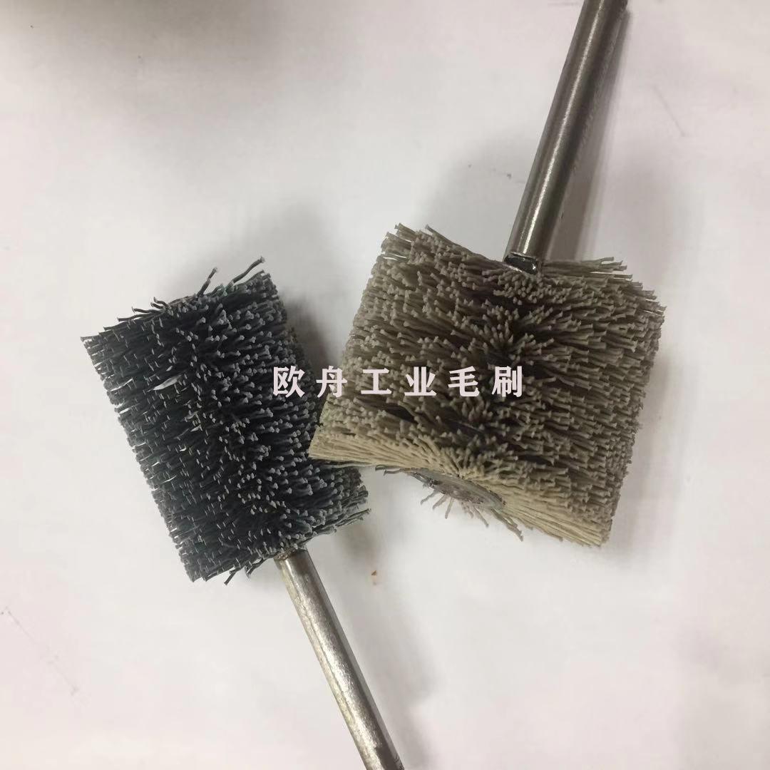 定龙做料毛刷辊磨料丝螺植毛滚尼植毛刷辊磨丝螺旋弹簧刷缠绕式刷
