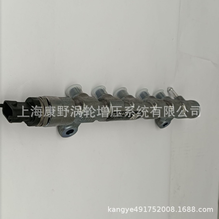 共轨管04124946 0445214270和0445226276和04L130764D 04L130089G