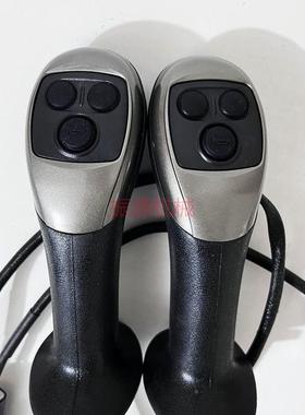 挖掘机装木夹木器抓木机夹木机三按键按钮改YCR液压电控手柄抓通