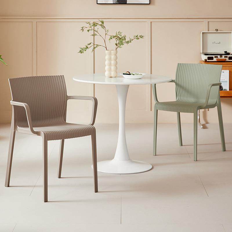 现代简约塑料餐桌椅子家用加厚可叠放凳子书桌椅网红奶茶店靠背椅