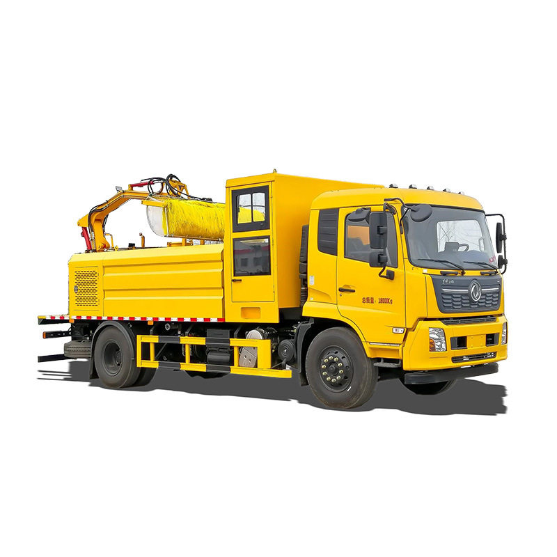墙面清洗车高速公路双侧护栏清洗作业可以进行路面喷洒