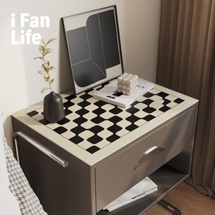 范店定制黑白棋格床头柜垫皮革垫子免洗桌垫家用小柜子防尘茶几垫