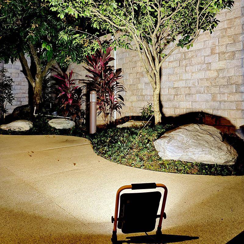 工厂直灯太阳能手提夜市灯地l摊灯照销明灯户外露营充电ed投YS-01