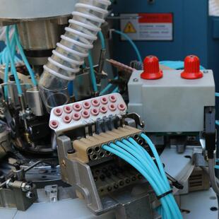 罗速R家OSSO厂全电丝脑单针筒提花40E7袜机直销