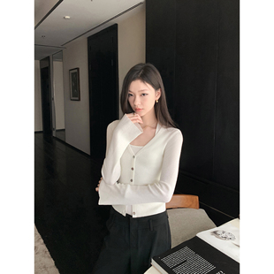 女休闲短款 1XTWO 针织开衫 v领喇叭袖 吊带背心两件套上衣 高知淡人