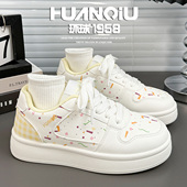 女2026春季 新款 学生百搭休闲板鞋 环球卡通印花小白鞋 系带运动潮鞋