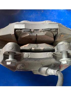 适用奔驰253GLC200GLC260GLC300238E200E300E350刹车分泵