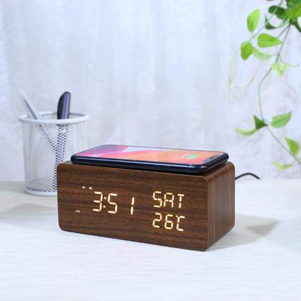 多功能面手机桌线三合一无快充新款ATT温度LED显质示闹钟木时钟充