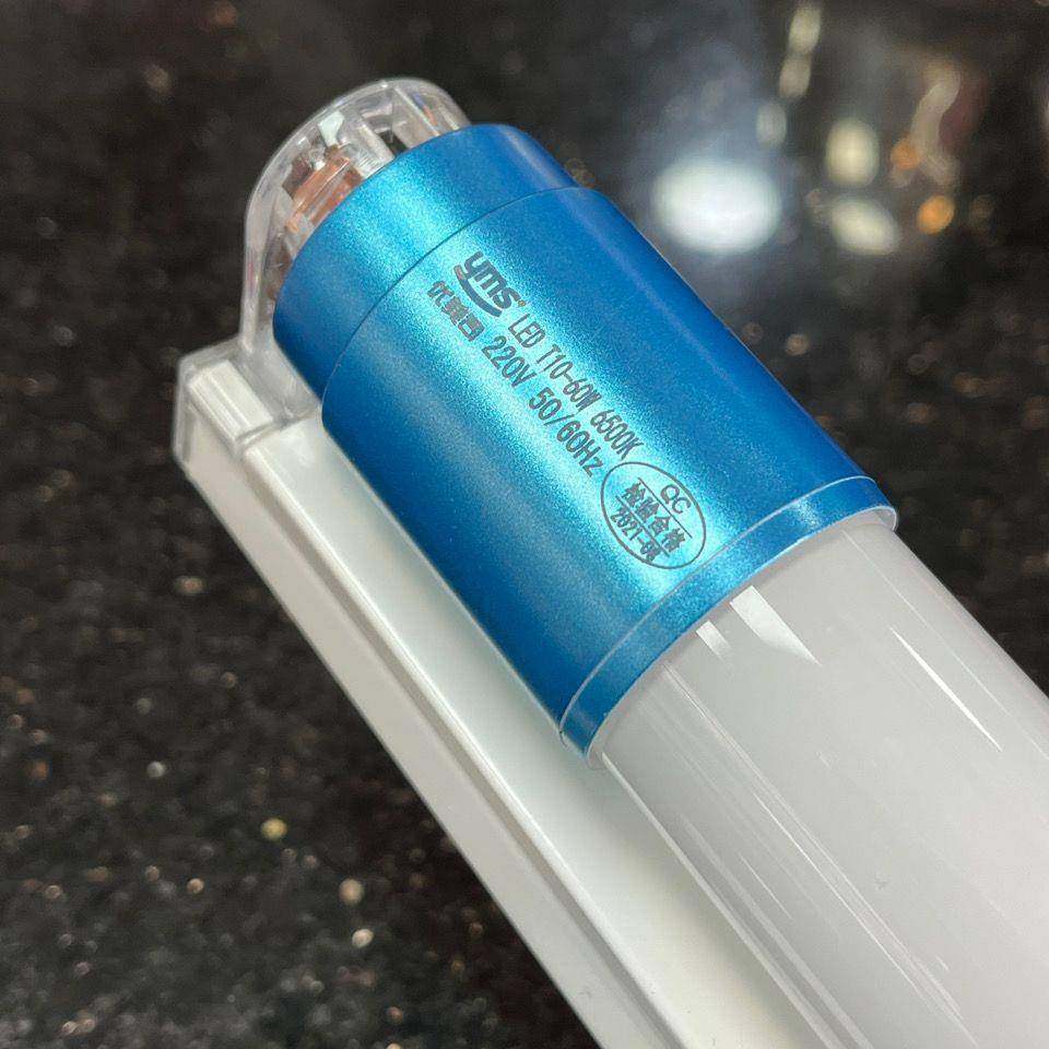 LED灯瓦T8特亮1.2米60白SOG管光亮节能灯双端护超眼全套长条家用1