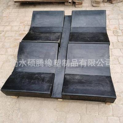 座V型滑橡胶胶垫板钢垫卷铝QTG卷鞍座橡胶垫片卷材防底防滑耐磨