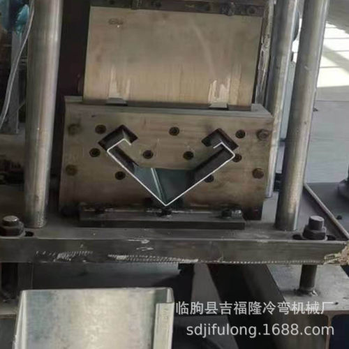 集装箱活动房角柱冷弯生产线厂家