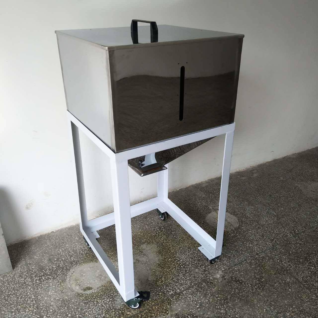 优惠销售不锈钢储料桶装料箱不锈钢塑胶颗粒储料箱塑料机