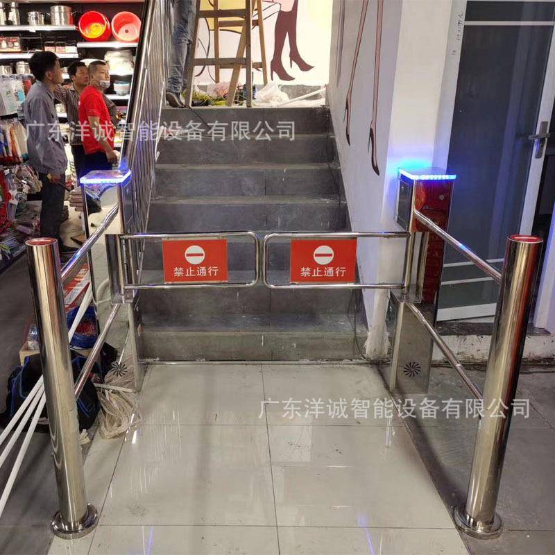 超市单向门进出口YJN器口门禁行锈门入口超市感应出门不入钢门导
