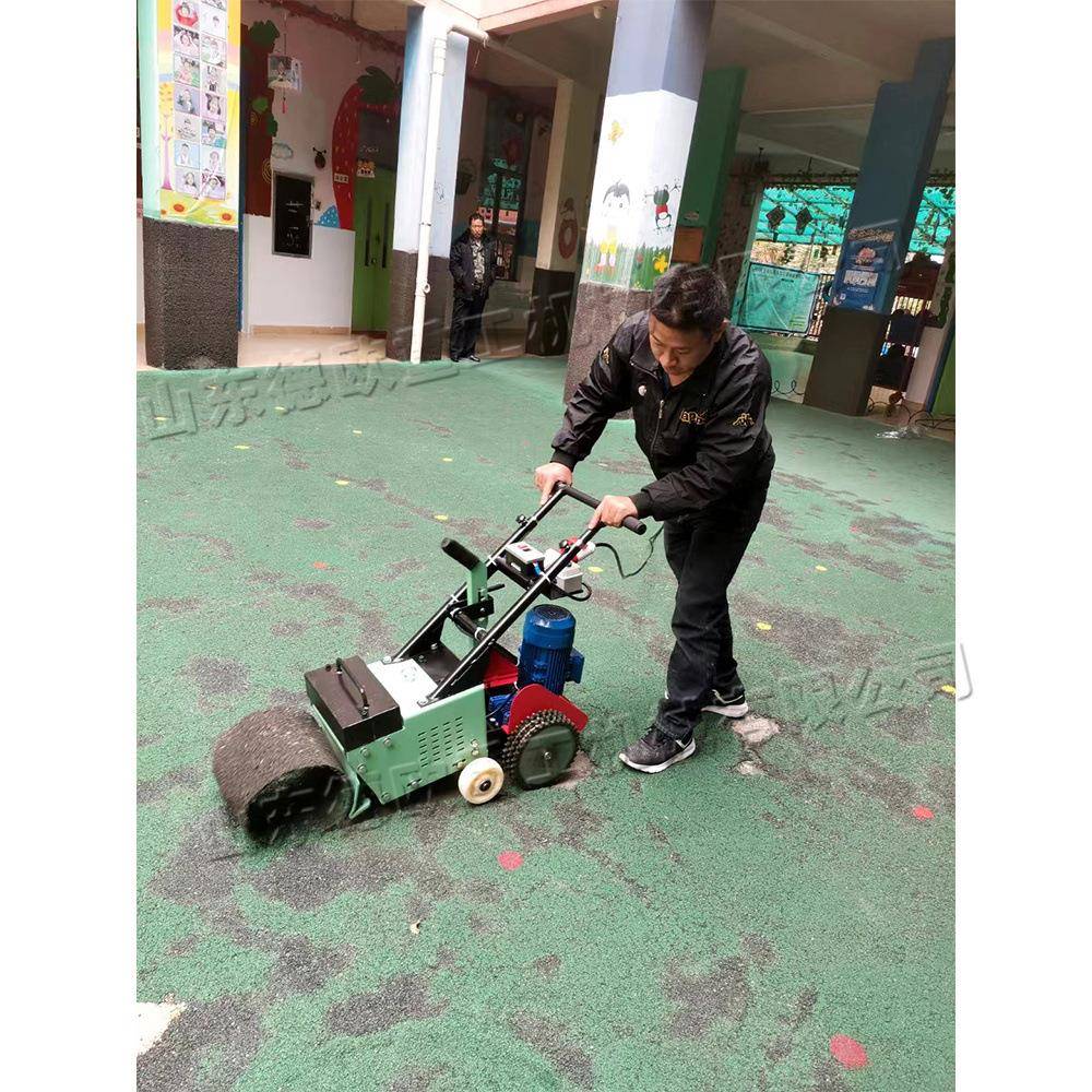 手式运动跑推道铲除机场操跑道翻新铲销机991聚乙氨脂旧场地刨削