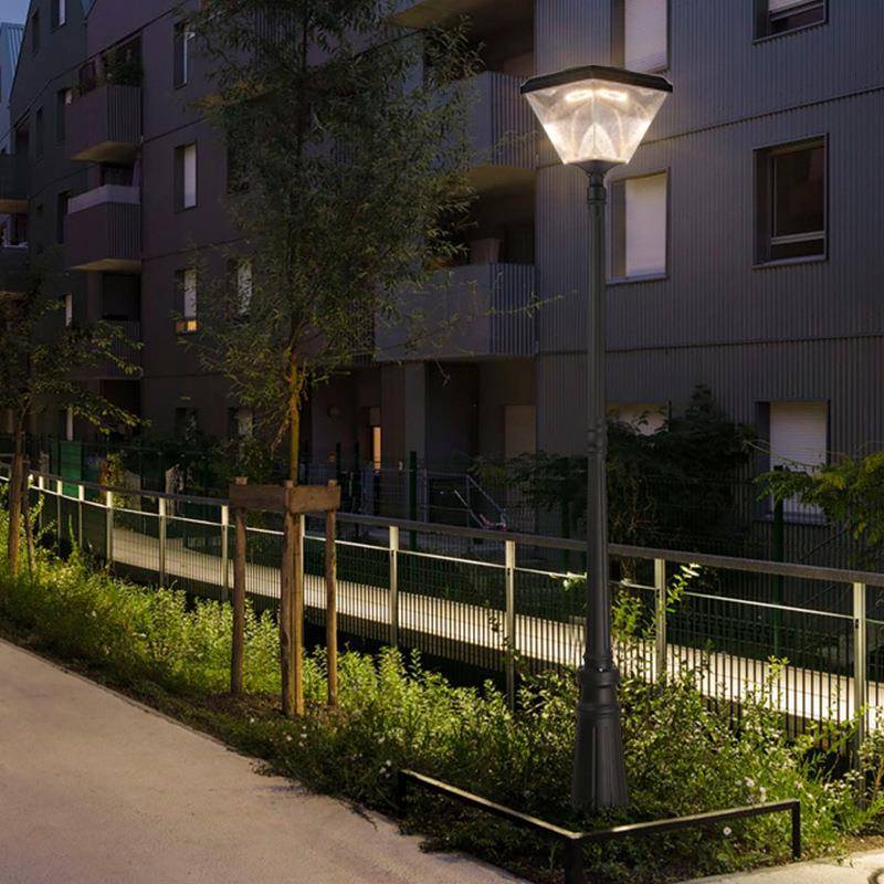 外户双三头ledY3004太阳能庭院灯公园广场别墅道头路灯具园林工程