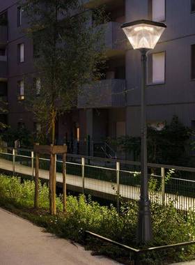 外户双三头ledY3004太阳能庭院灯公园广场别墅道头路灯具园林工程