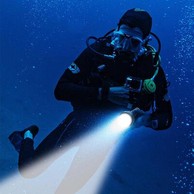 P70光照射潜水手电手水陆两用长续MY-75107磁控强开关高亮航水下