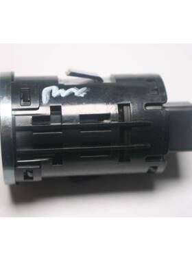 GV9S-66-3S0适用于马自达CX4开关(一键启动)