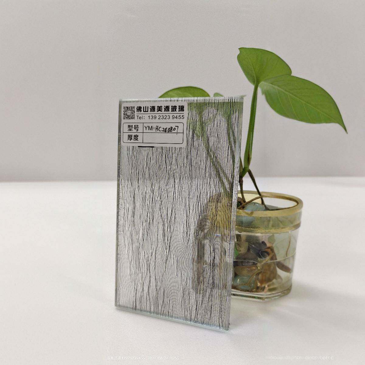 厂家锈62直销酒店屏风门家用玄关钢玻不夹丝玻璃