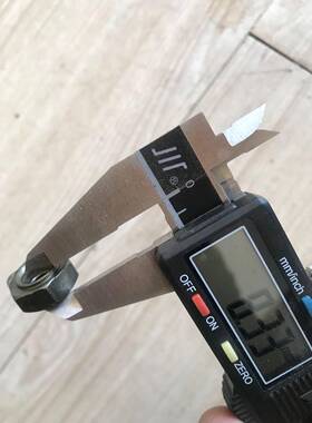 34不锈钢D接I654N290六9角焊螺母M10洗白