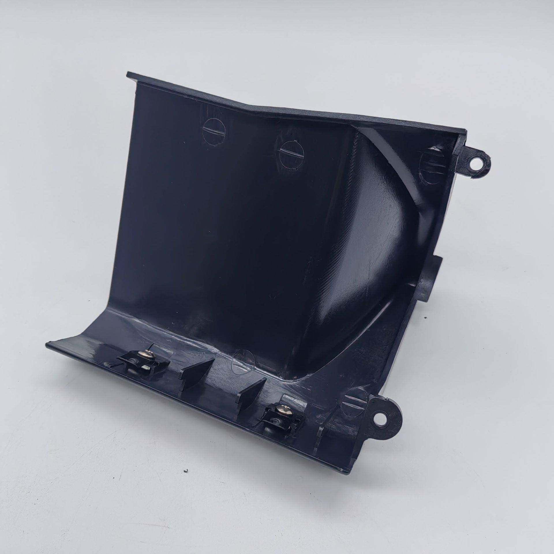 大S宇叉车D0/D2E5SE/D0TDK2SE方向盘管柱左侧护盖盖板