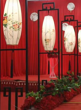 婚庆道具汉唐中式宫灯路引婚礼仿古铁艺中国风三联灯笼装饰拱门