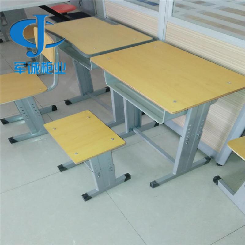 河北军诚学生升降课桌椅培训学校课桌凳中学生课桌凳