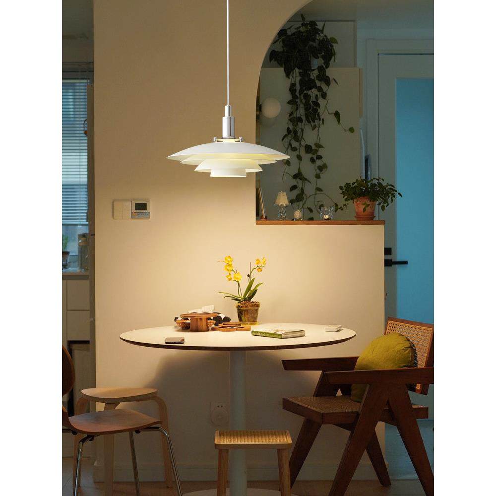 欧餐厅吊灯现代简约台创意飞碟麦北吊272灯极简日式吧丹长盘餐桌,家装灯饰光源,智能吊灯,淘宝优惠券,粉丝福利购,淘宝优惠卷