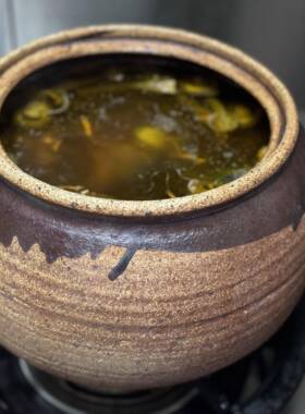 T^煲云南手工拉胚柴烧土砂锅可无化工釉炖煮粥汤排F976STTM骨汤炖