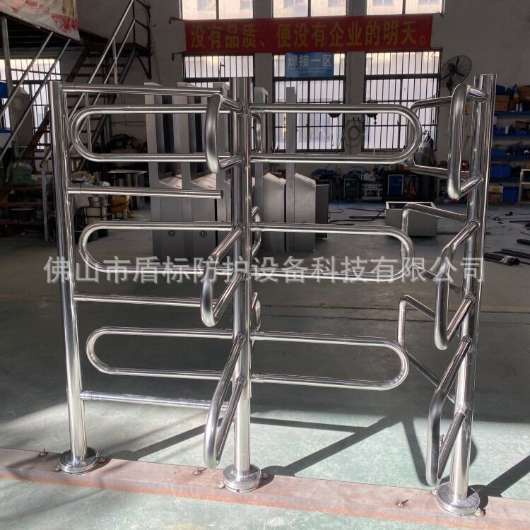 景区出口单向旋转门半高栅栏手推单限门禁不锈钢回转拦闸机
