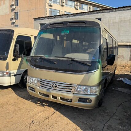 跨境供应中东非洲商务考斯特中巴车电动外摆门19--23座出口考斯特