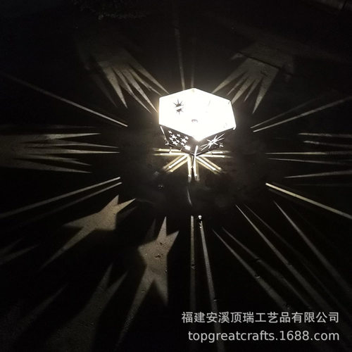 便携式户外火坑、锻造铁材质篝火火坑、木柴燃烧壁炉烧烤架