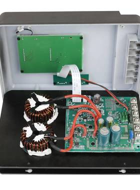 厂家直销12V24AV20A30A40爆板款MPP放T太阳能CBE光伏充电控制器