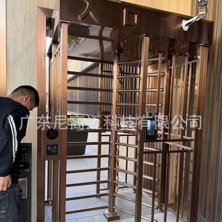 厂家批发电动旋转门电镀烤漆防尾随旋转门不锈钢全高转闸车站单向