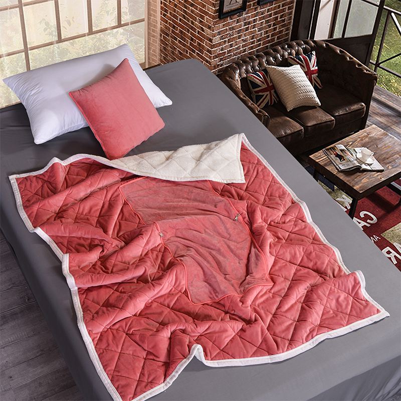 车载抱枕被子两用单人多功能汽车法兰绒三合一珊瑚绒加厚保暖冬季