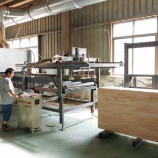 源头工厂定制XSI天然环面保可耐用橡胶木木枫木桌板家具实木榉板