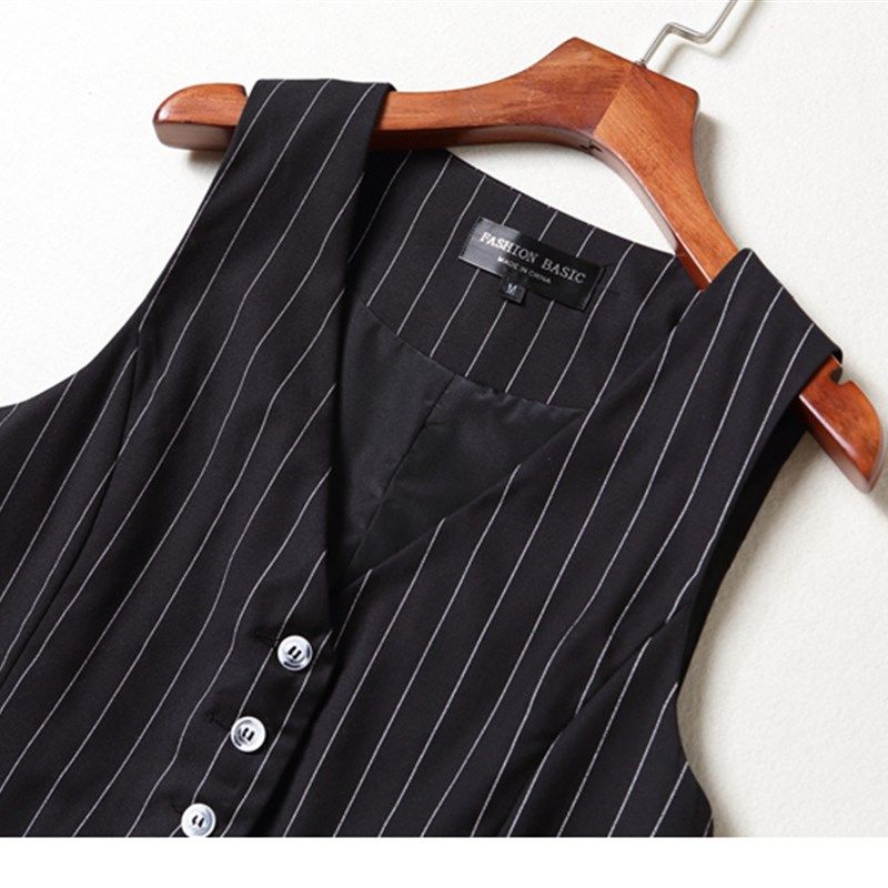 短款女士马甲显瘦好搭配免烫西装面料条纹背心V领单排扣大码