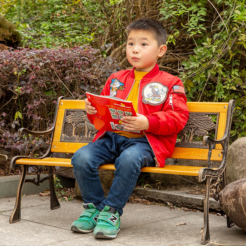 户外儿童椅卡通小凳子宝宝餐椅实木铁艺便携幼儿园学习椅