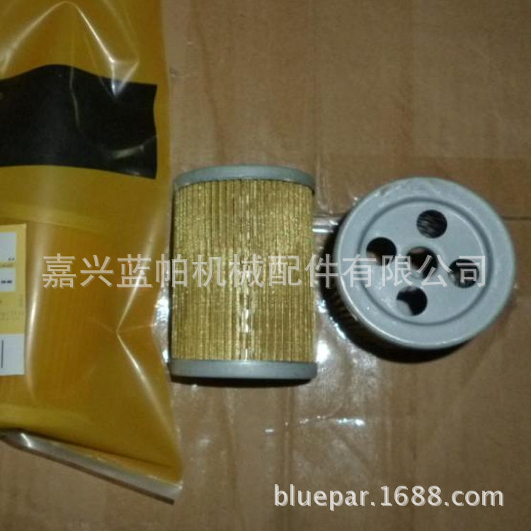 柴油粗滤9M-2341适用维特根铣刨机柴油分离器滤网9M2341