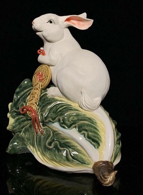 石湾公仔陶瓷十二生肖兔子摆件家居装饰客厅中式摆设兔年春节送礼