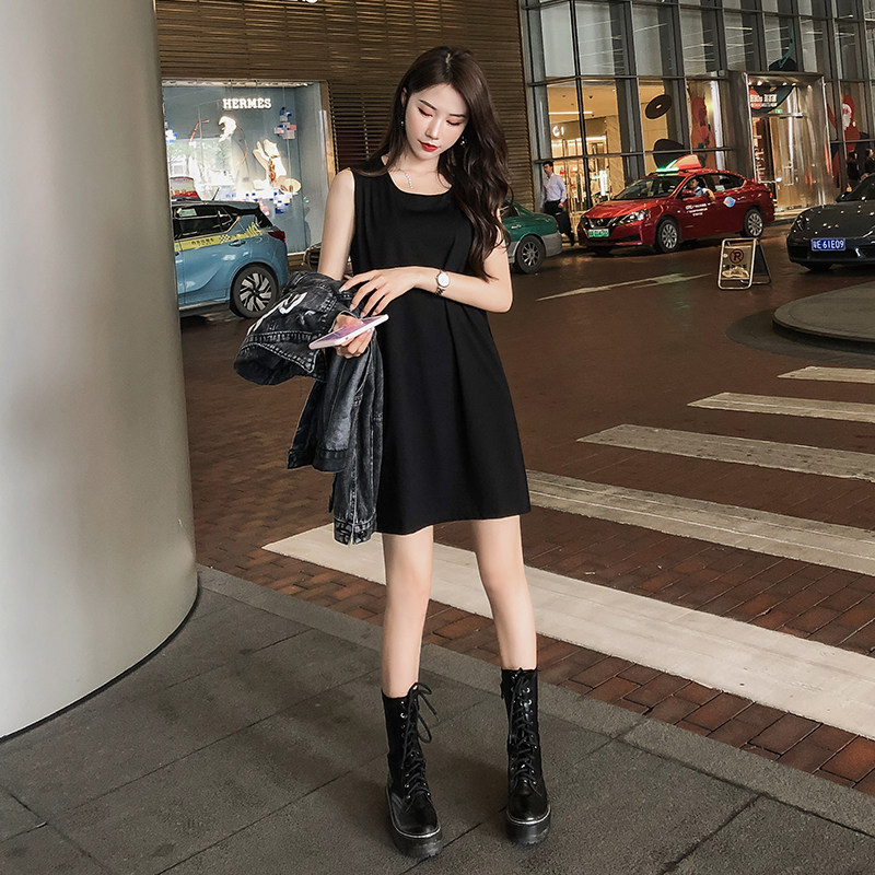 简约小个子裙2021年春夏内搭小黑裙打底西装背心裙宽松大码连衣裙