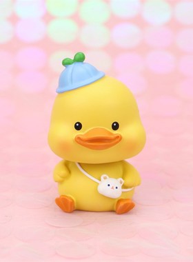 可爱小黄鸭汽车摆件车载摇头公仔车内鸭子办公室电脑桌面装饰礼物